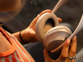 Bose, Gürültü Önleyici Özellikli Kulaklığı 700'ü Duyurdu