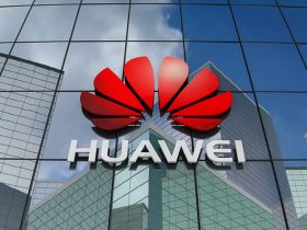 Huawei, En Büyük Olma Hedefini Gözden Geçiriyor