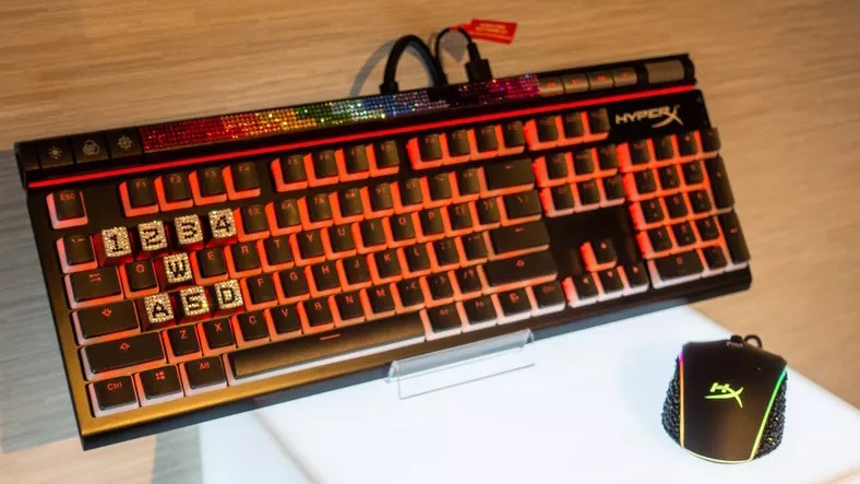 Kingston, HyperX Ürünlerini Pırlantalarla Kapladı