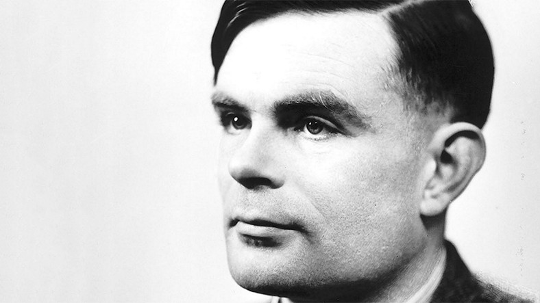 Alan Turing'in Fotoğrafı 50 Sterlin Üzerine Basılacak