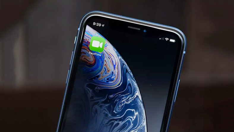 Apple, FaceTime'daki Göz Kayması Sorununu Çözdü
