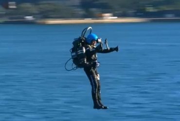 David Mayman, Sydney Opera House Etrafında Jetpack ile Uçtu