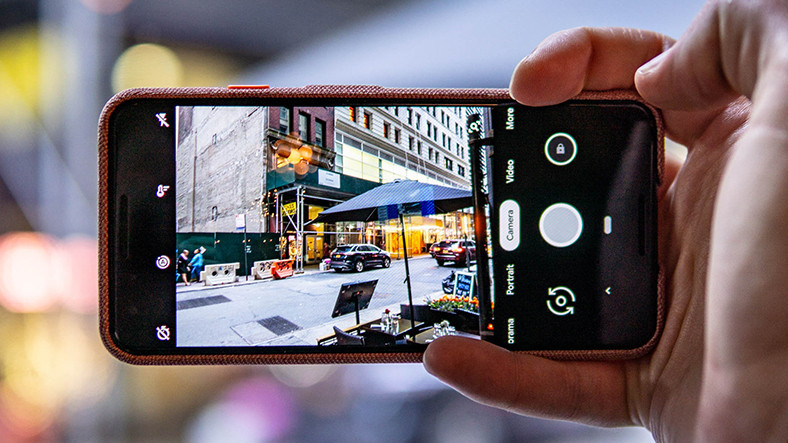 Google, Night Sight Özelliğini Kamera Modları Arasına Alıyor