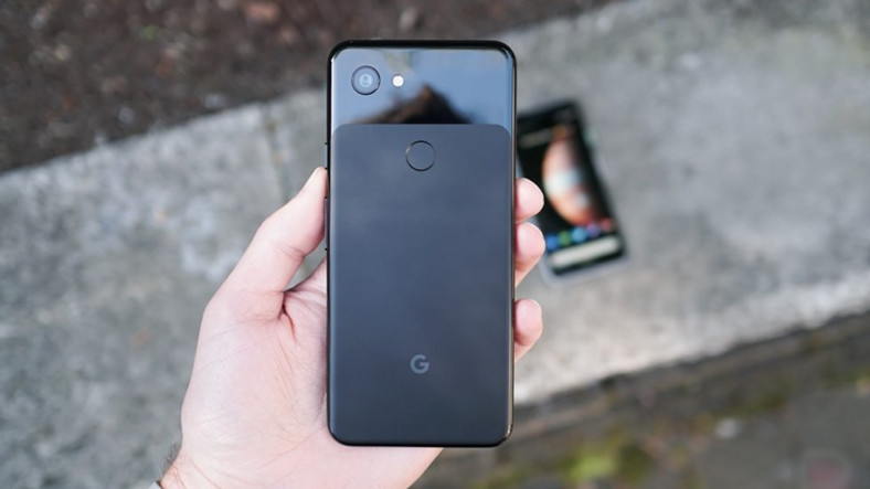 Google Pixel 3a'nın Kamera Performansı iPhone XR'a Çok Yakın