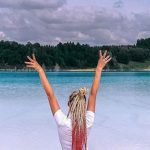 İnsanlar, Instagram Fotoğrafları İçin Toksik Göle Giriyor