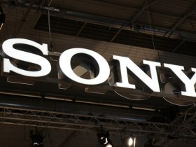 Sony, Katlanabilir Akıllı Telefon Üzerinde Çalışıyor