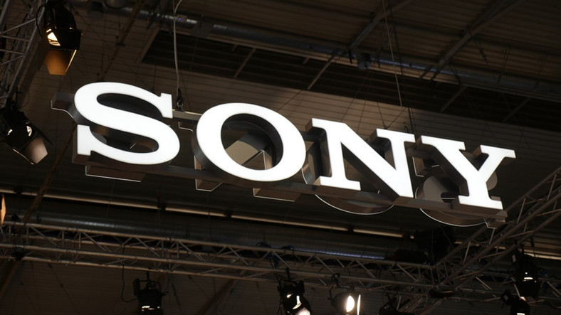 Sony, Katlanabilir Akıllı Telefon Üzerinde Çalışıyor